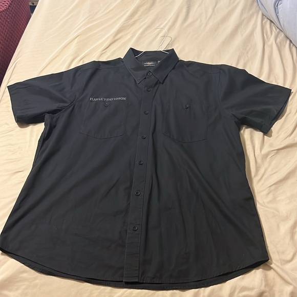 4 collared Button down Harley Davidson shirts!! - Picture 7 of 8